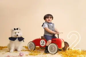 20 ایده ژست عکاسی از کودکان با حیوانات خانگی